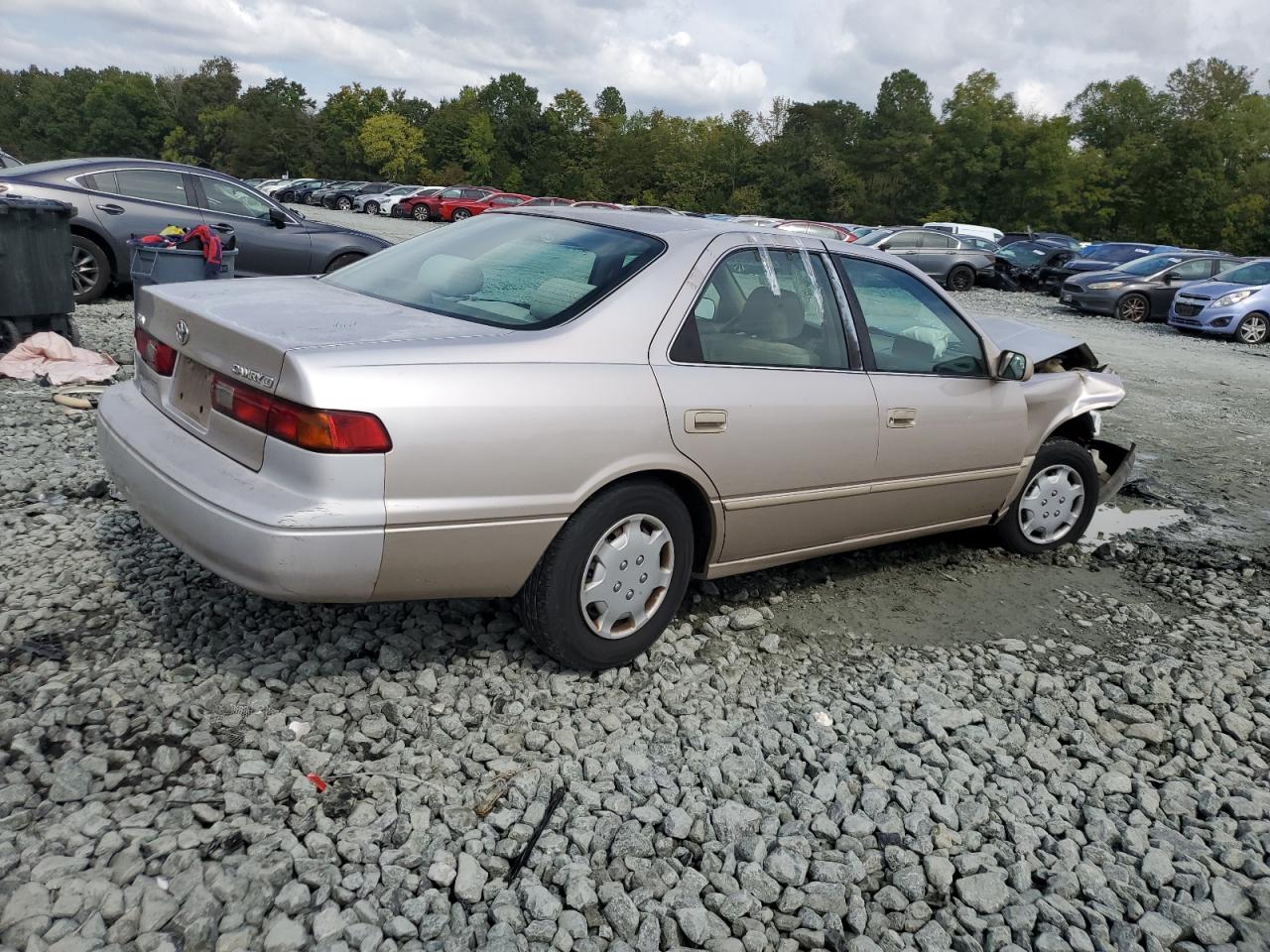 Toyota Camry Ce