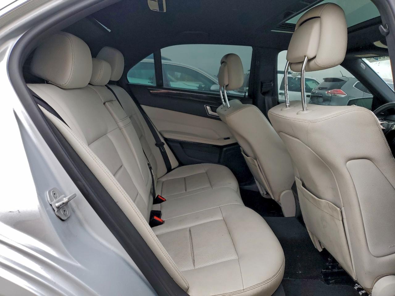 Mercedes-Benz E-Class 350