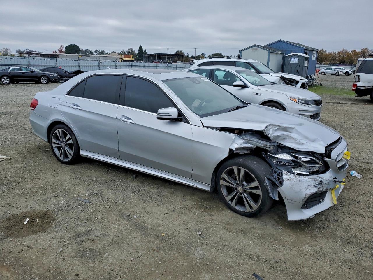 Mercedes-Benz E-Class 350