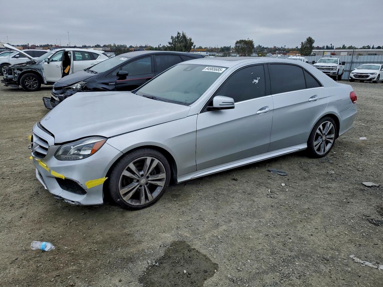 Salvage Mercedes-Benz E-Class Image