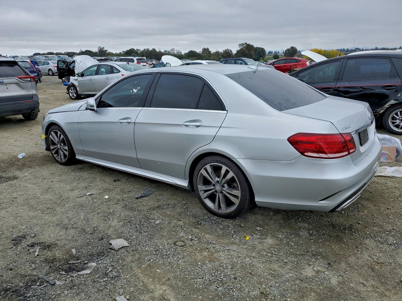 Mercedes-Benz E-Class 350