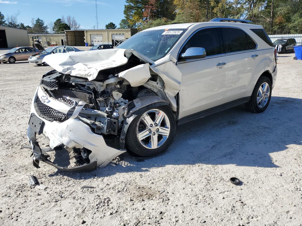 Salvage Chevrolet Equinox Image
