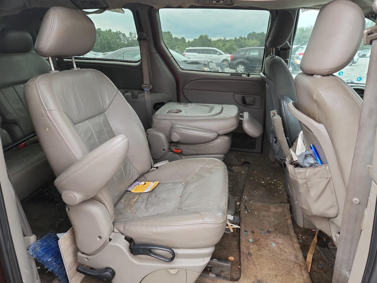 Chrysler Town & Country