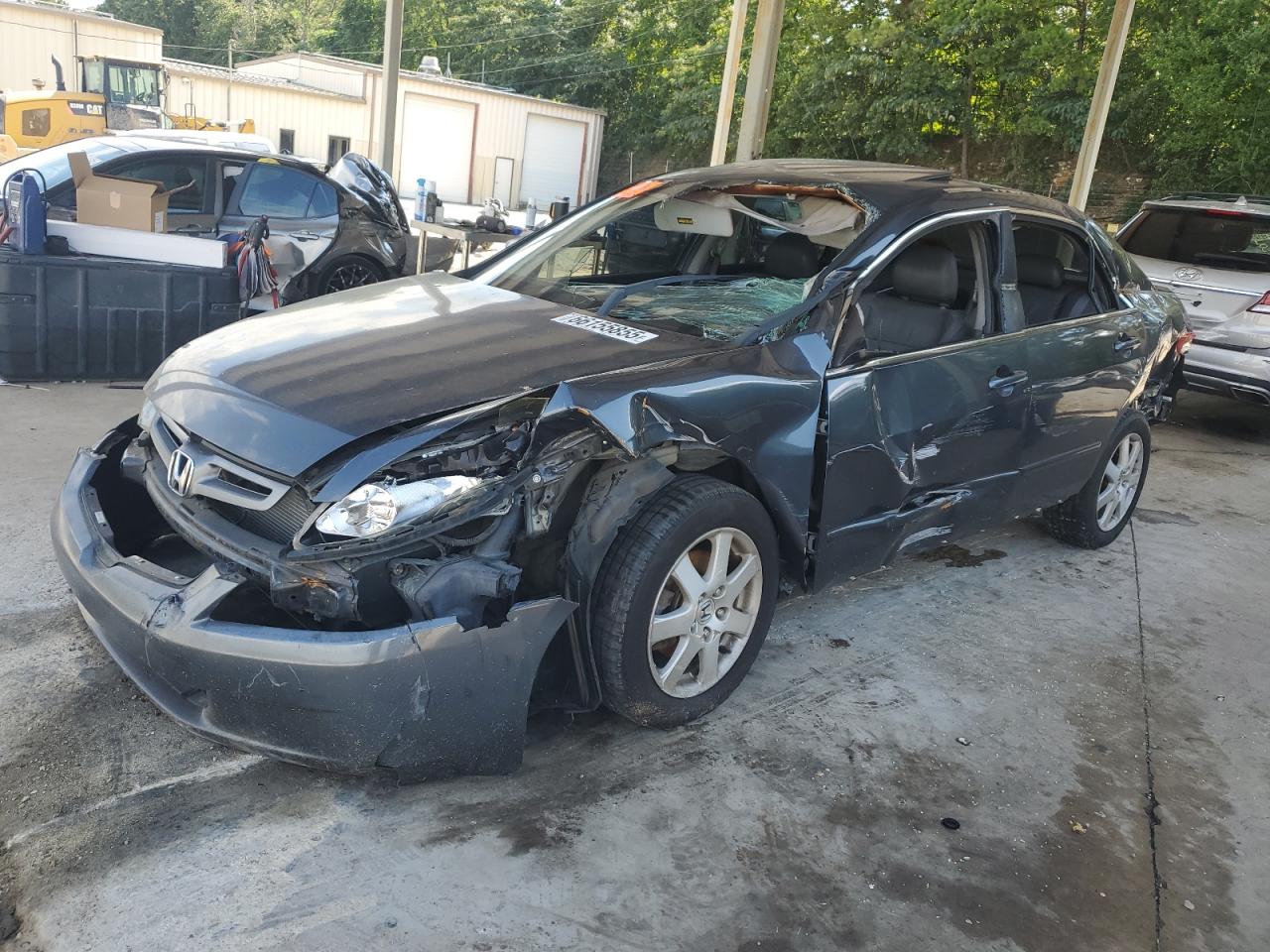 Salvage Honda Accord Image
