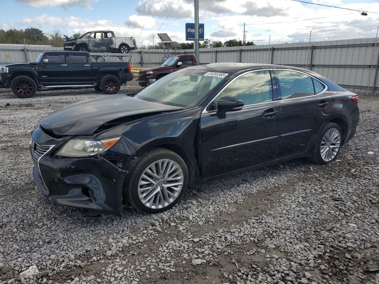 Salvage Lexus Es Image