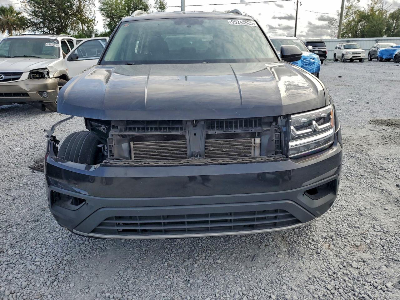 Volkswagen Atlas S