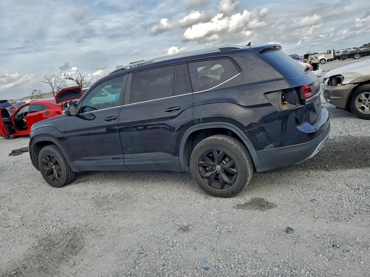 Volkswagen Atlas S
