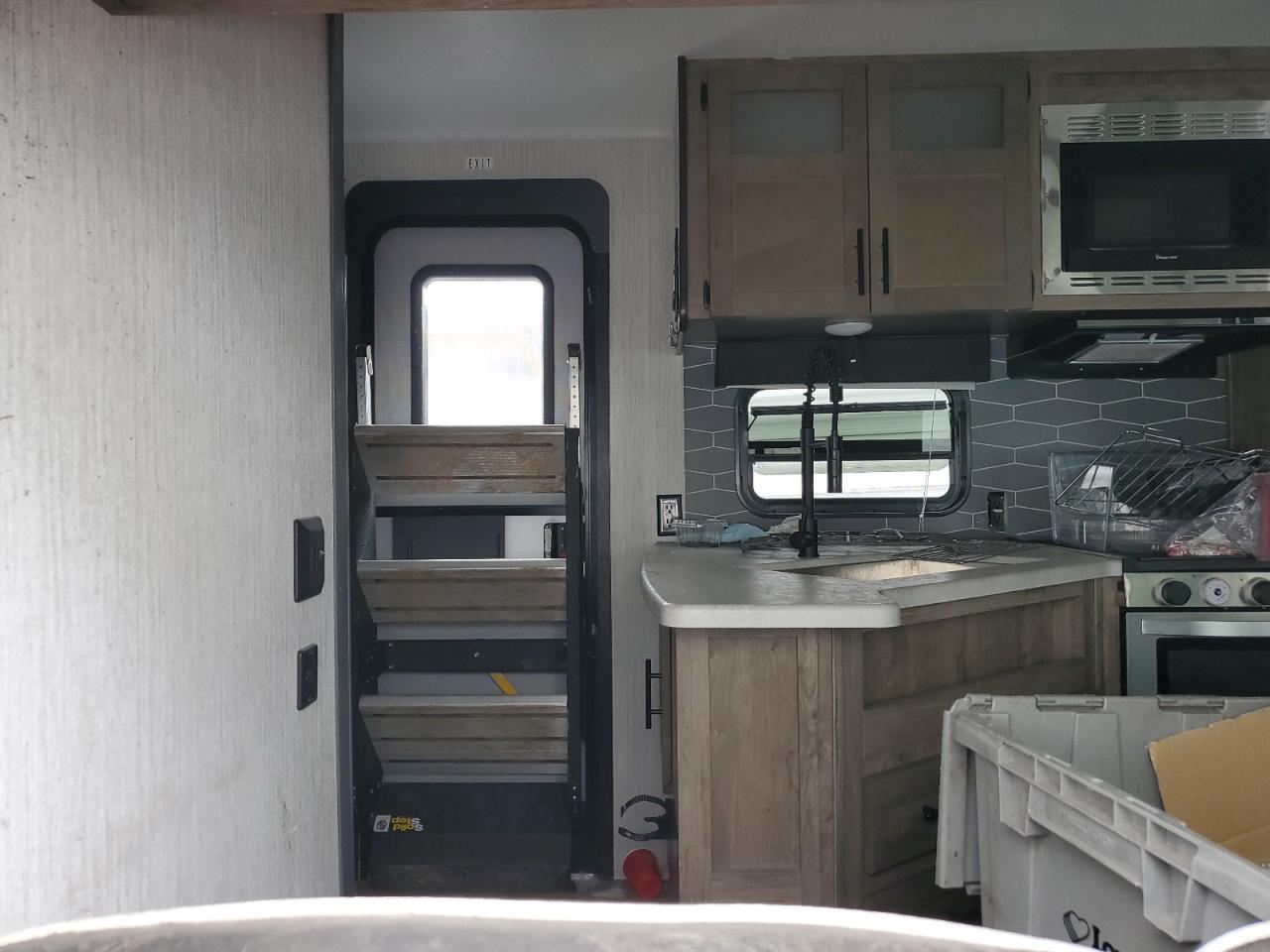 Puma Trailer