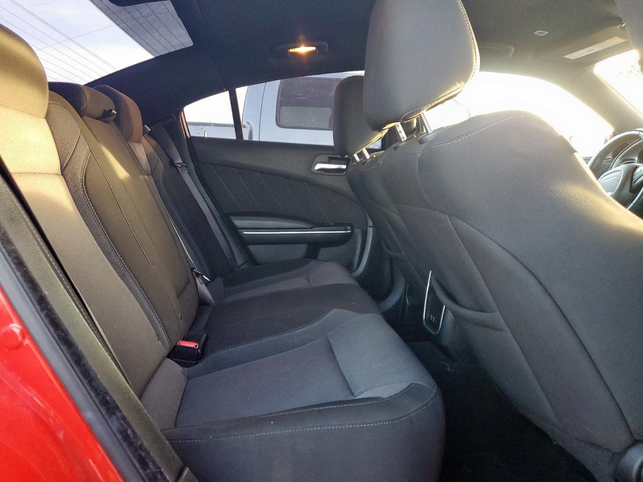 Dodge Charger Sxt