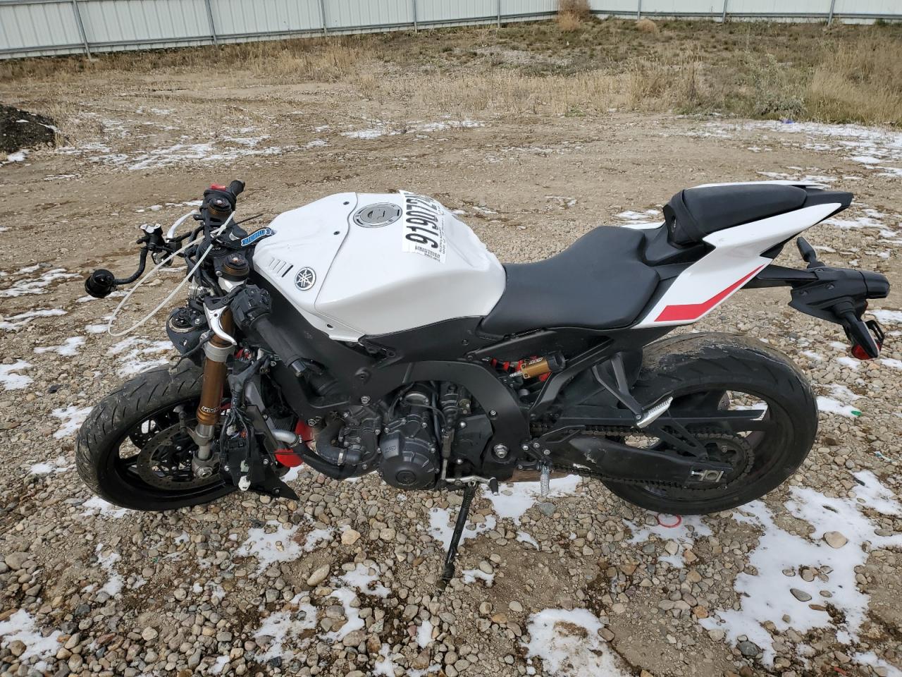Yamaha Yzf890
