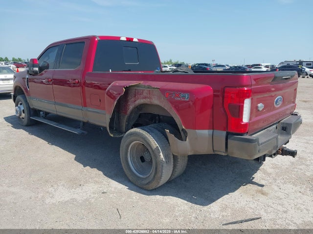 Ford F-350 King Ranch