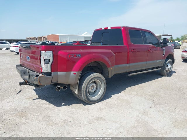 Ford F-350 King Ranch