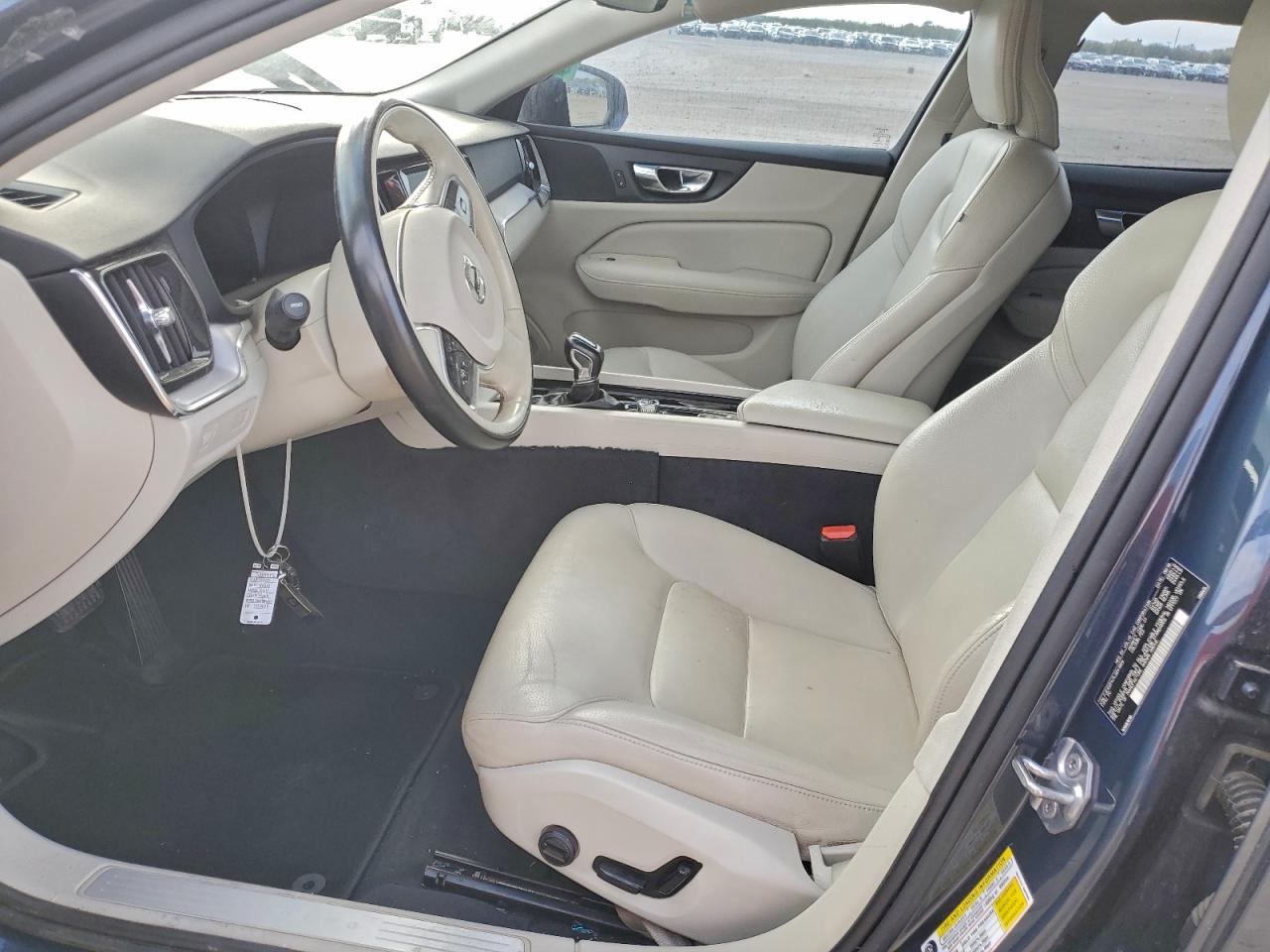 Volvo S60 T5 Momentum