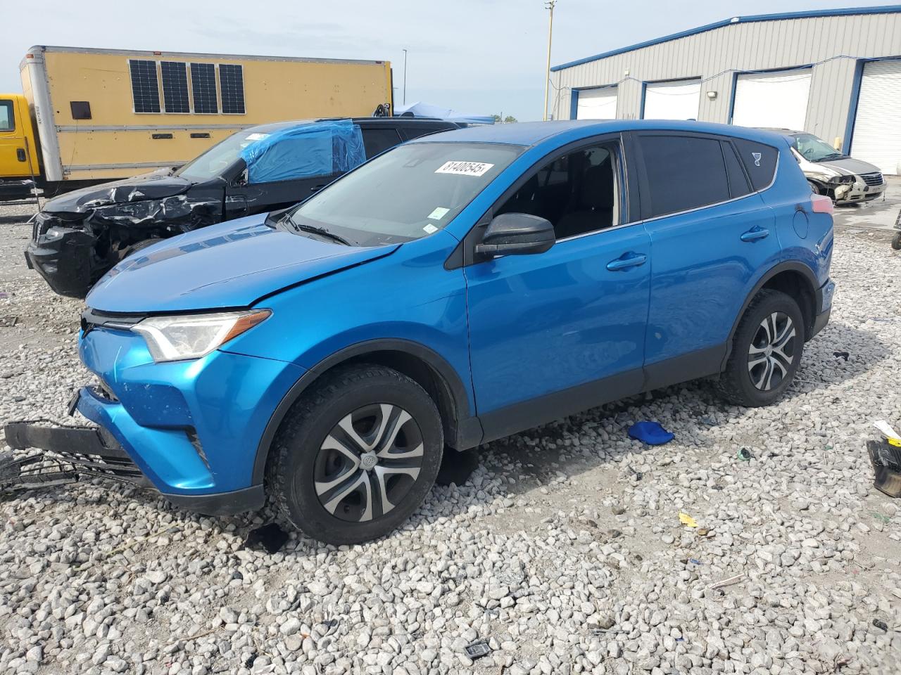 Salvage Toyota RAV4 Image