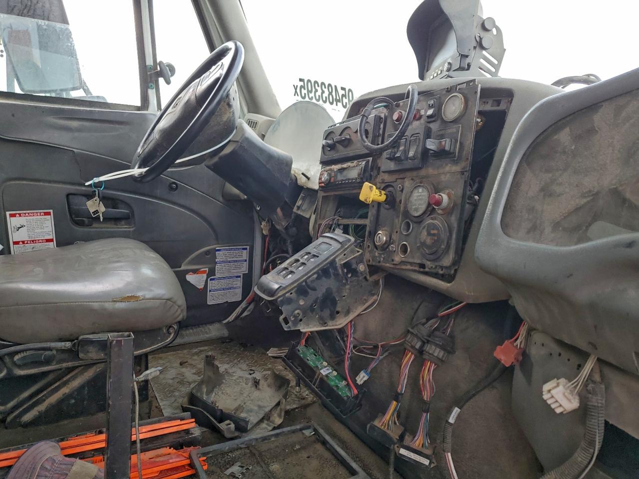 International 7000 7400