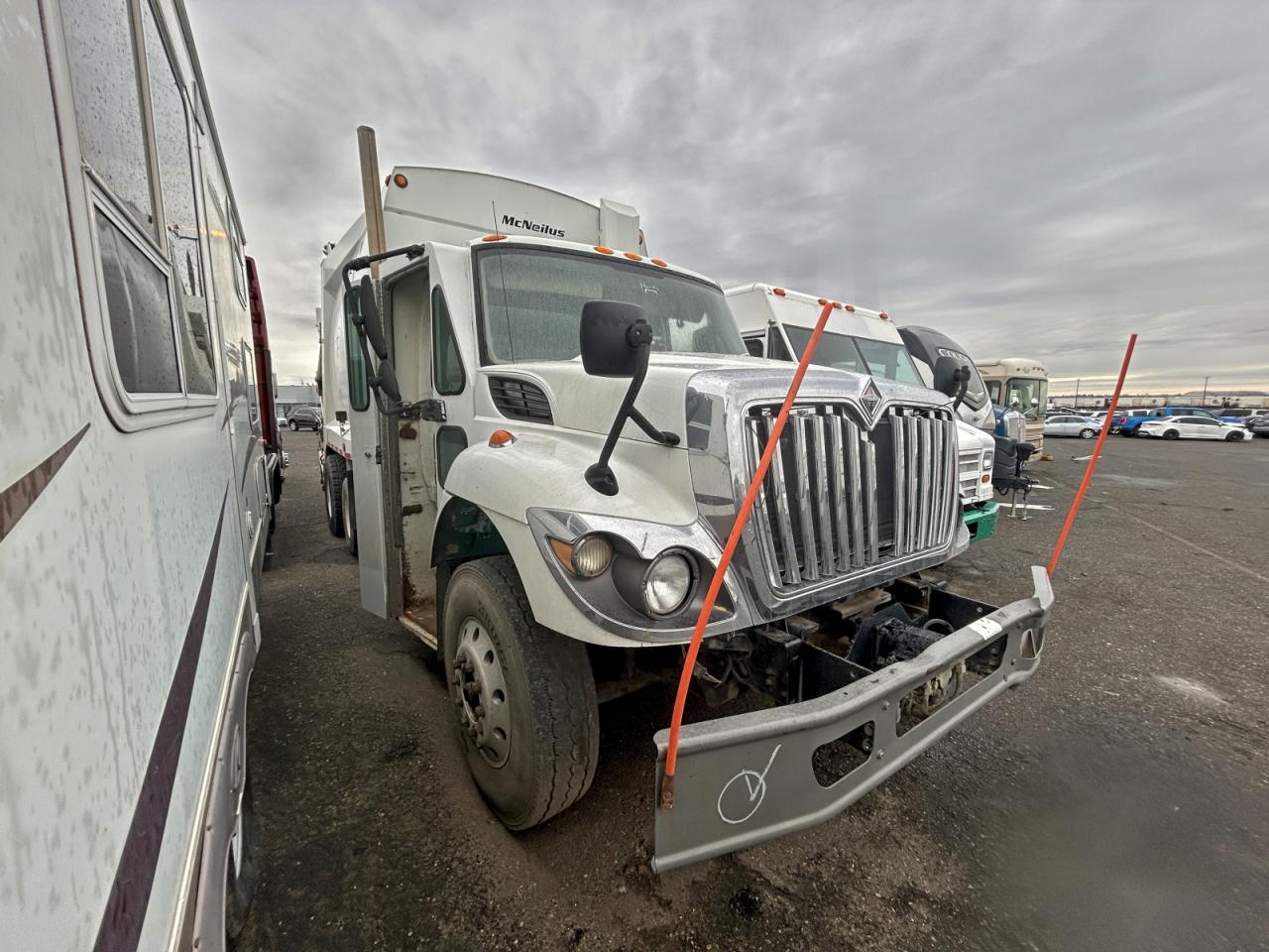 Salvage International 7000 Image