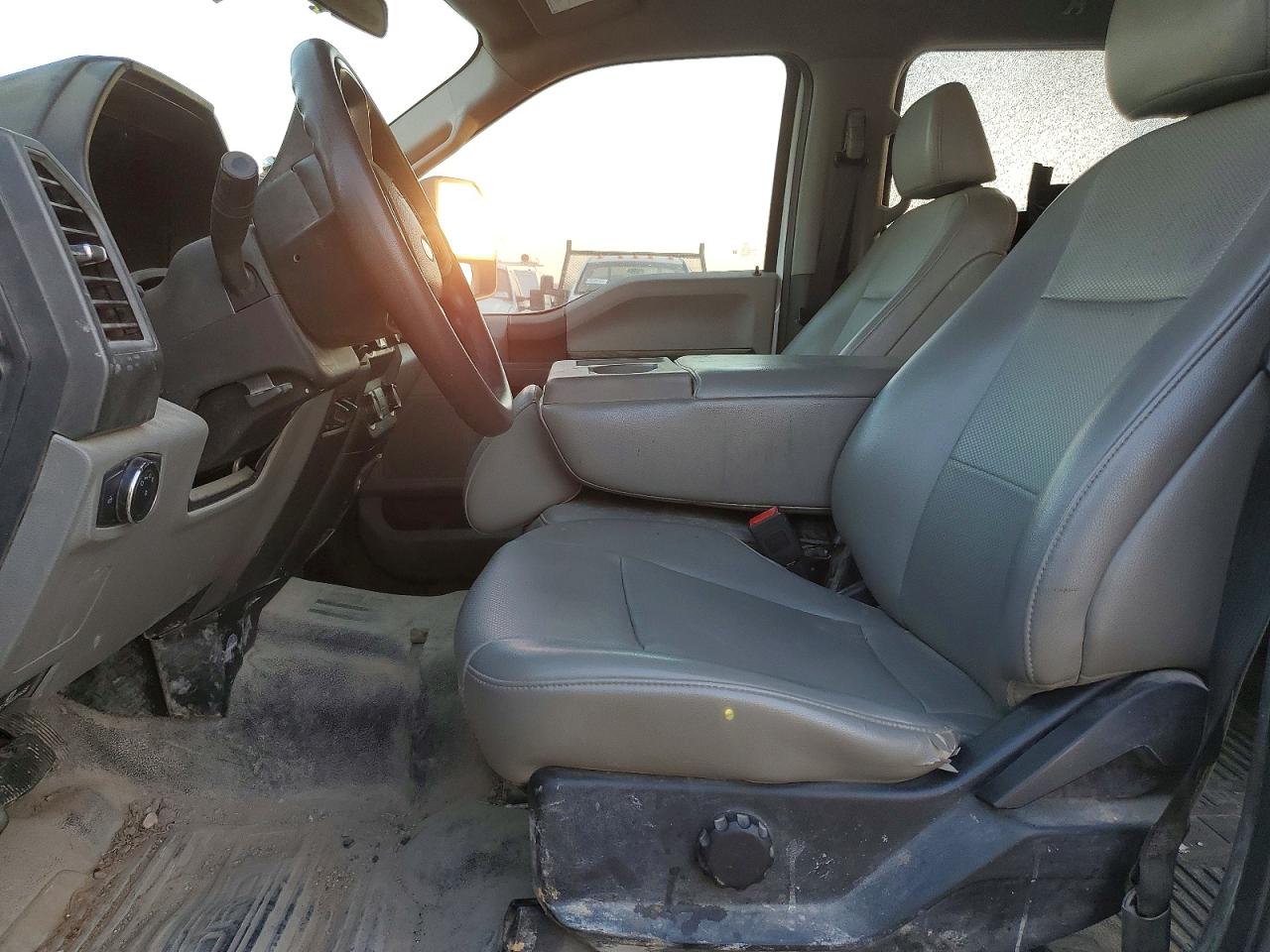 Ford F-350 Super Duty