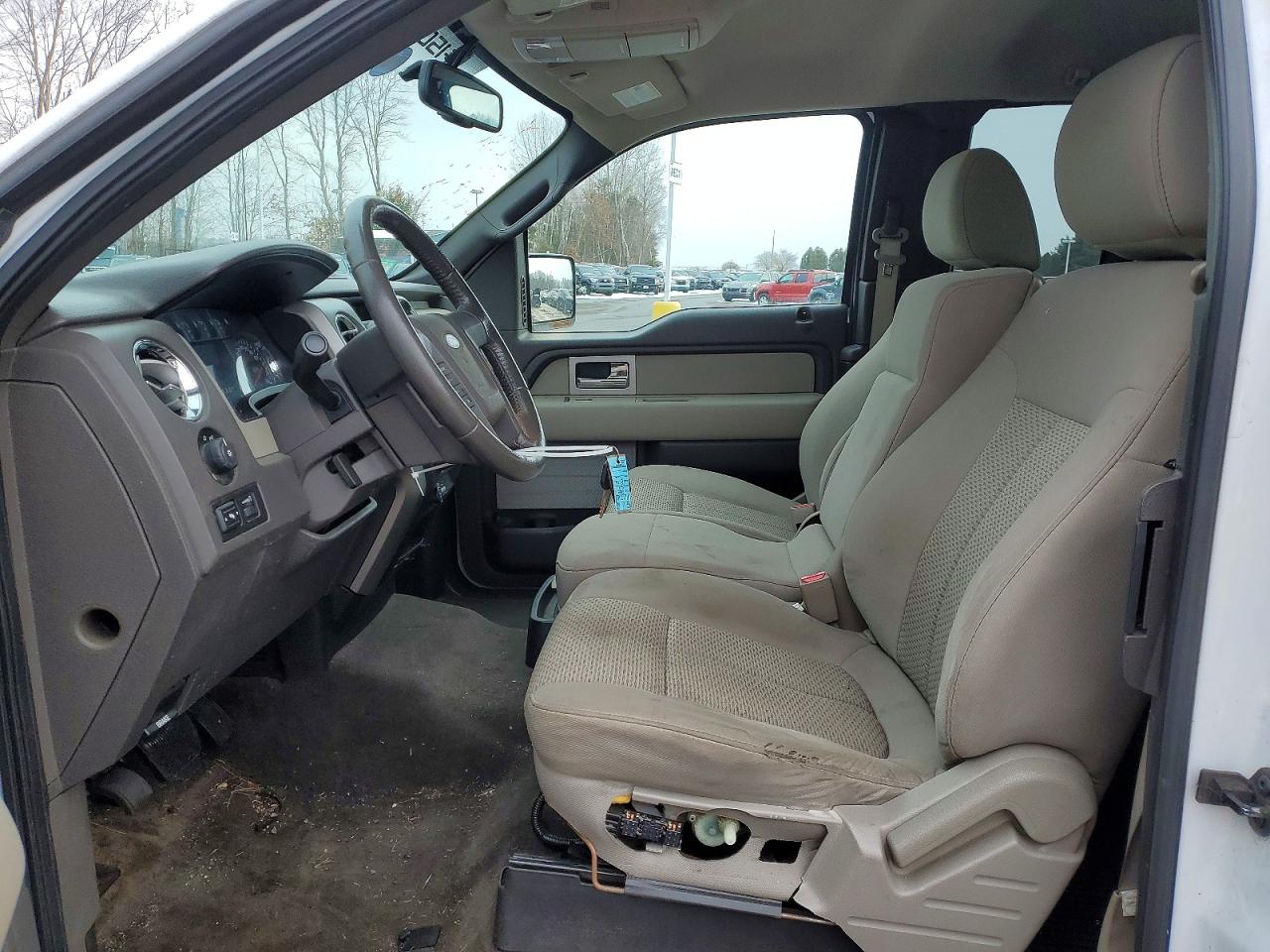 Ford F-150 Super Cab