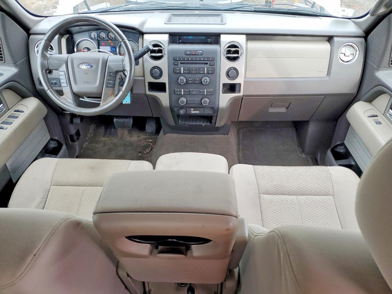 Ford F-150 Super Cab