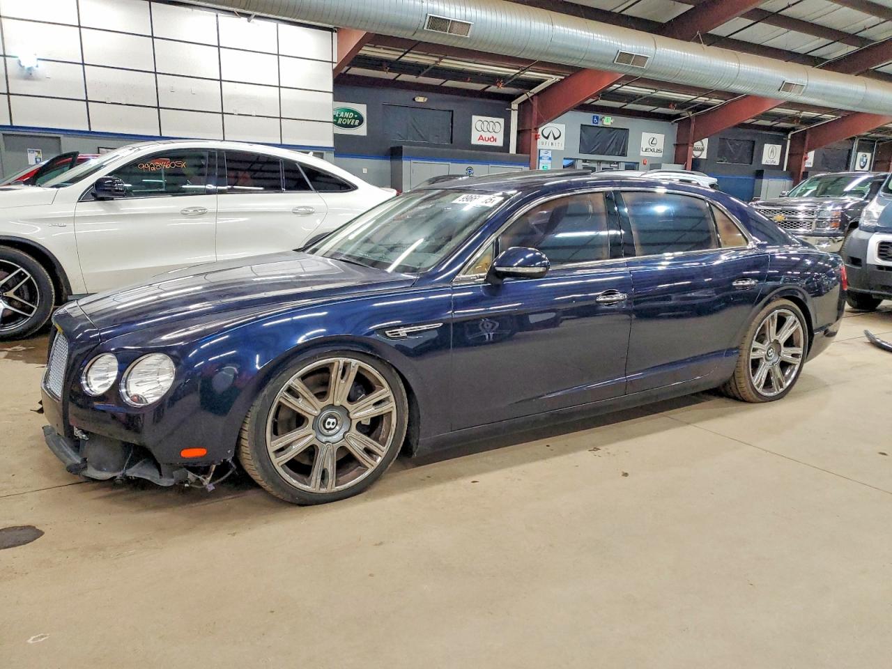 Salvage Bentley Flying Spur Image