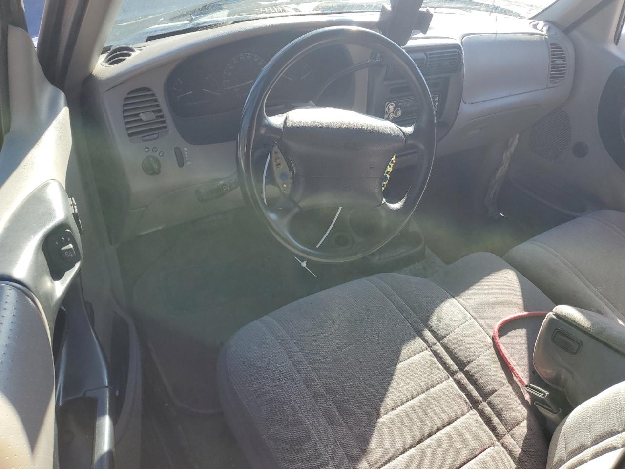 Ford Ranger Super Cab