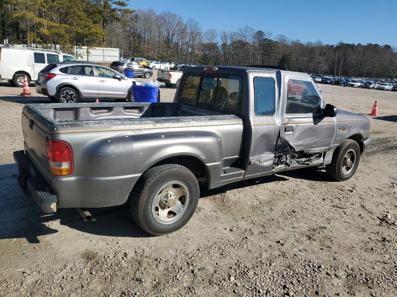 Ford Ranger Super Cab