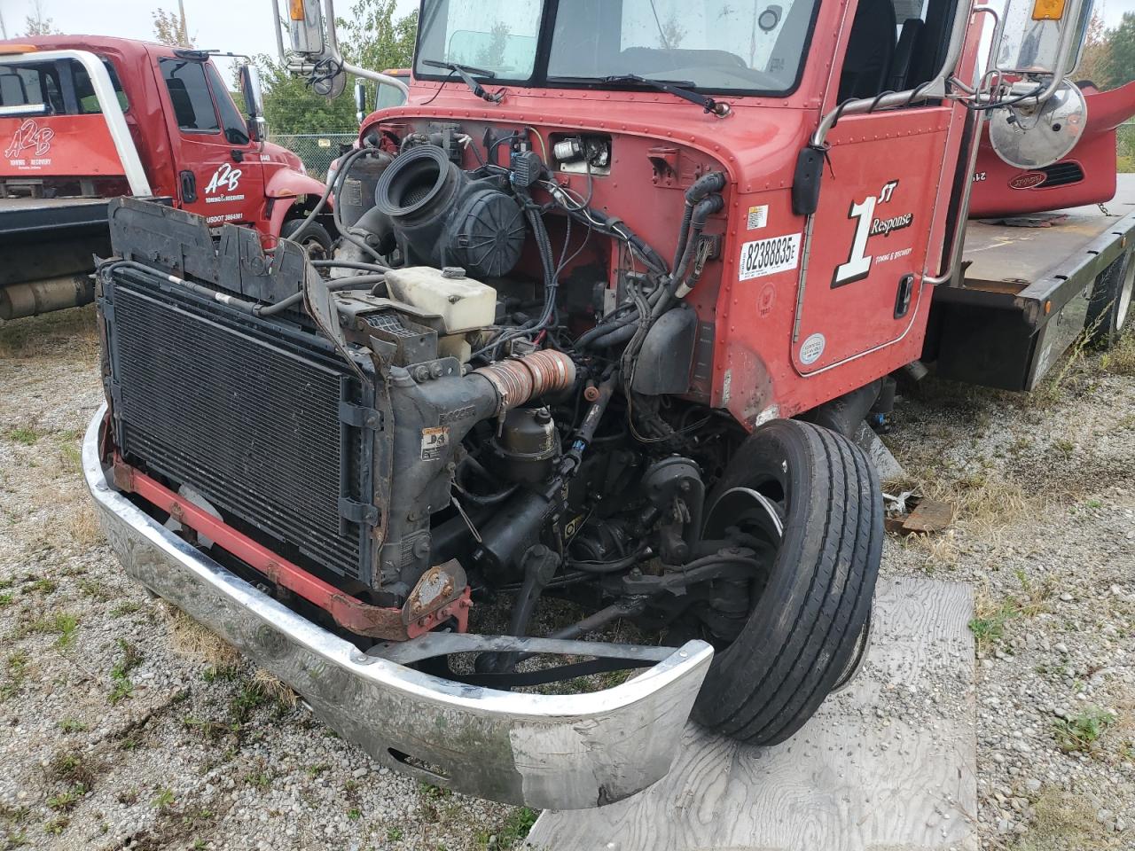 Peterbilt 337