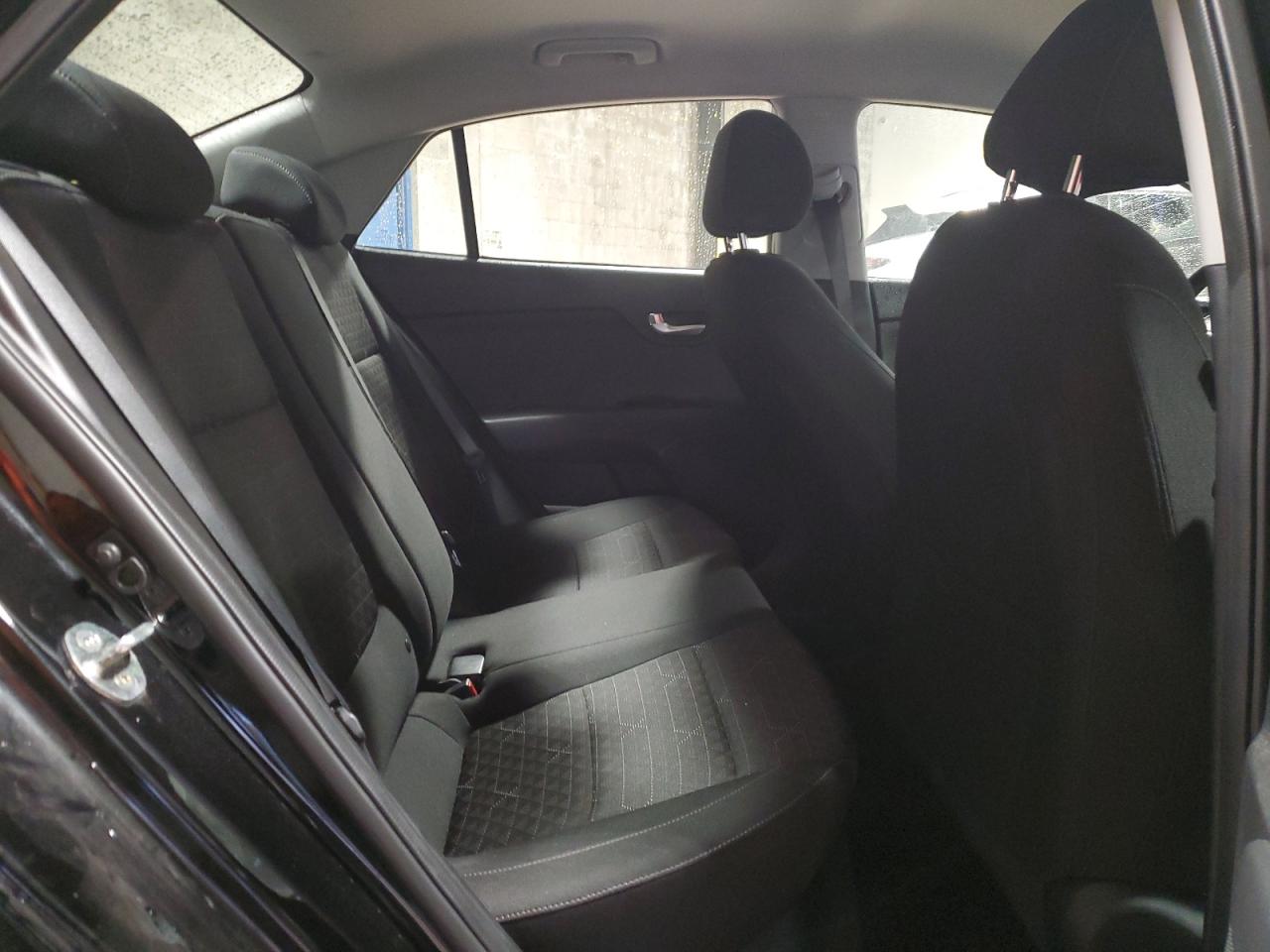 Kia Rio Lx