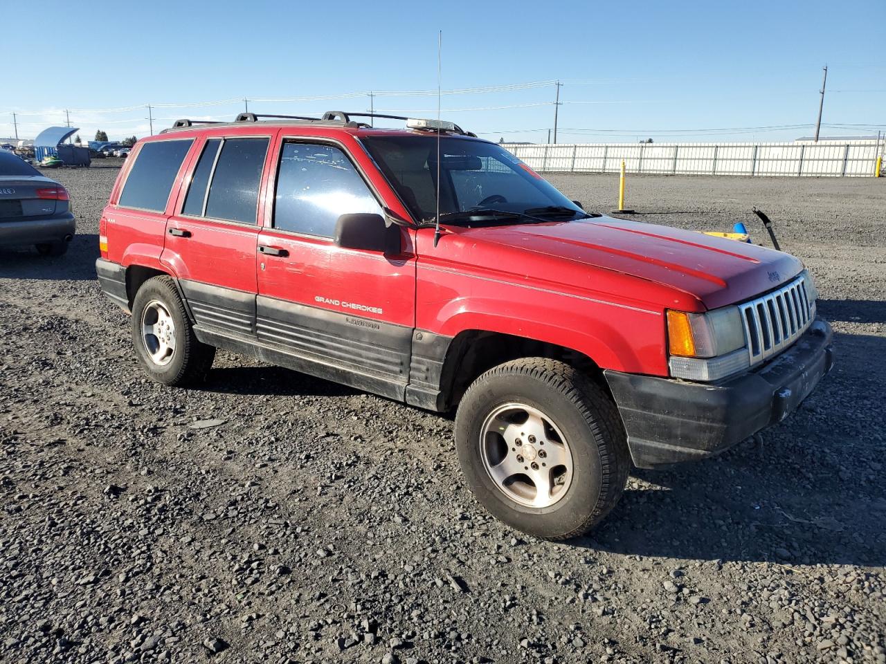 Jeep Grand Cherokee Laredo