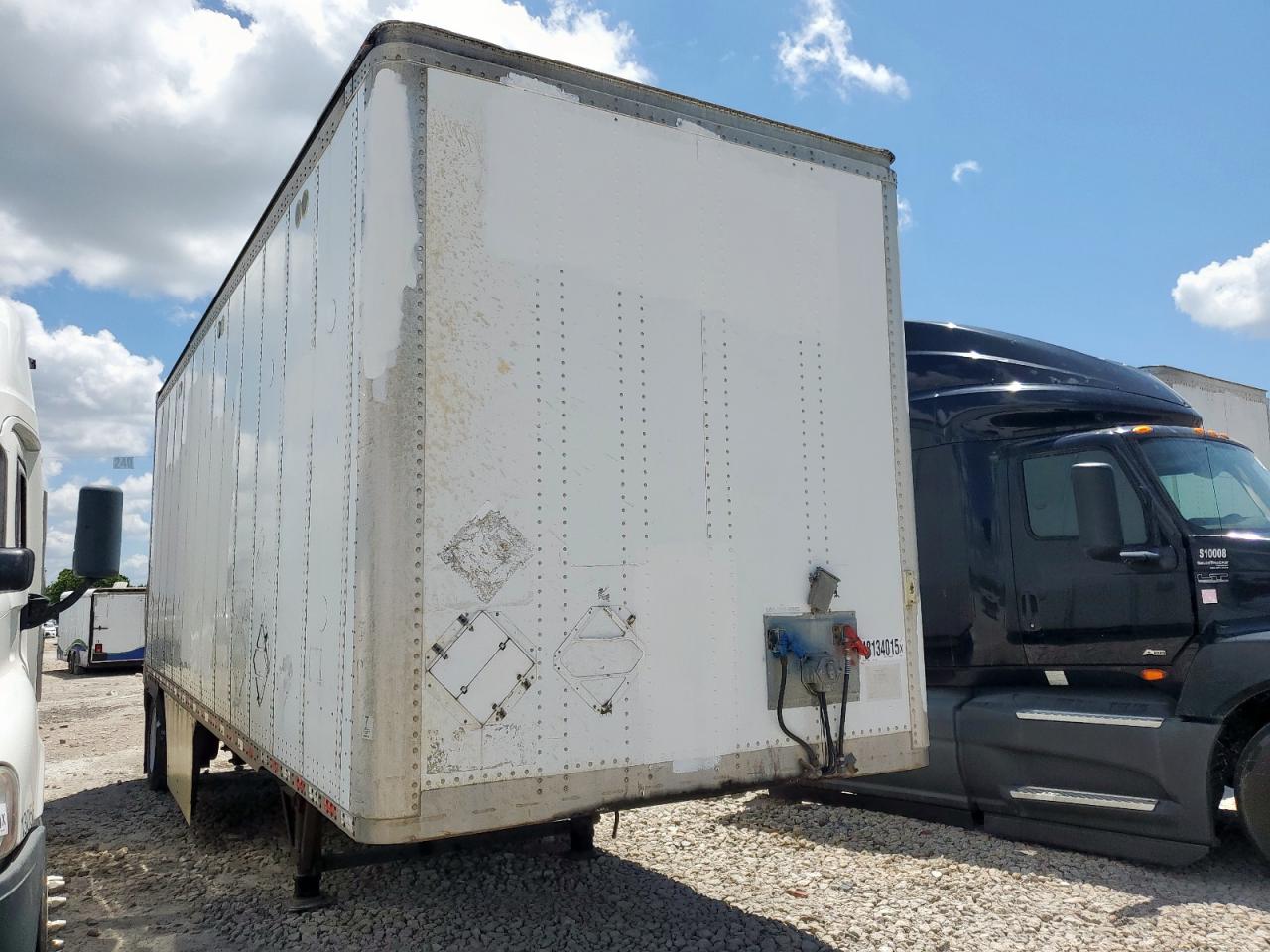 Salvage Wabash Dry Van Tr Image
