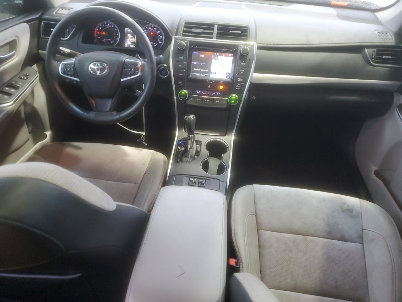 Toyota Camry Xse