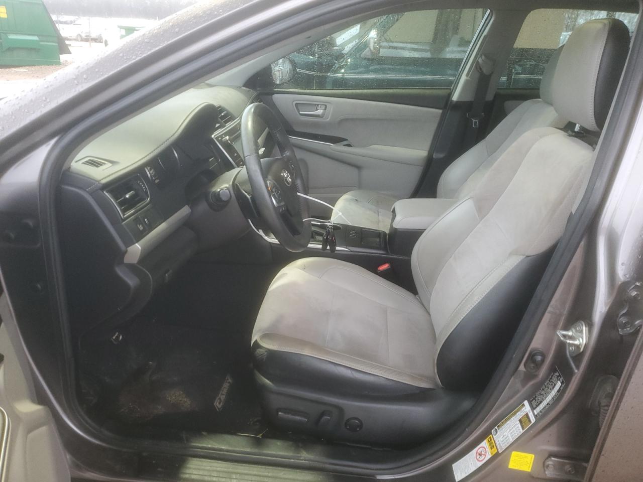 Toyota Camry Xse