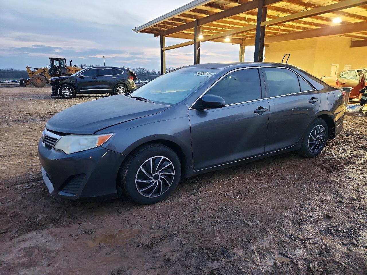 Salvage Toyota Camry Image