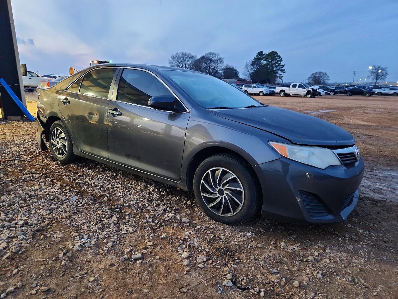 Toyota Camry L