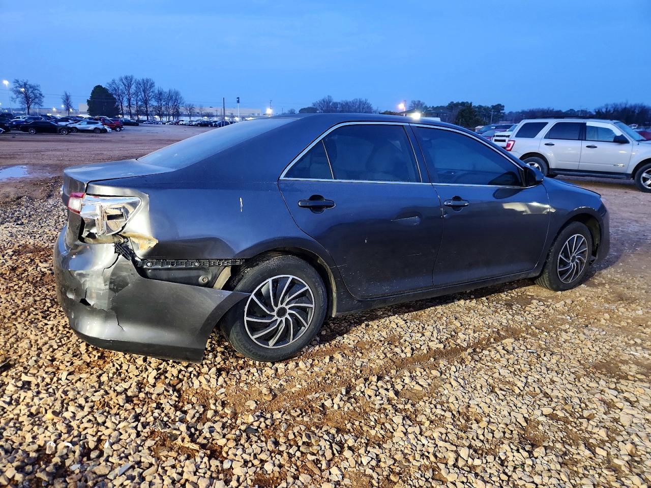 Toyota Camry L