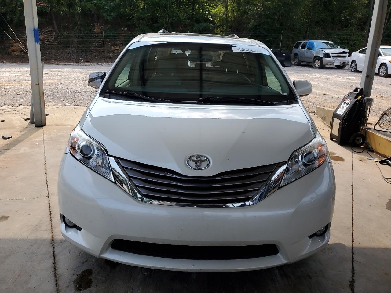 Toyota Sienna Xle