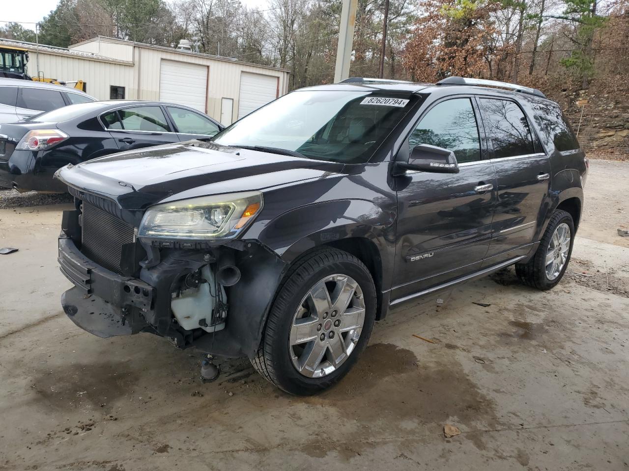 Salvage GMC Acadia Image