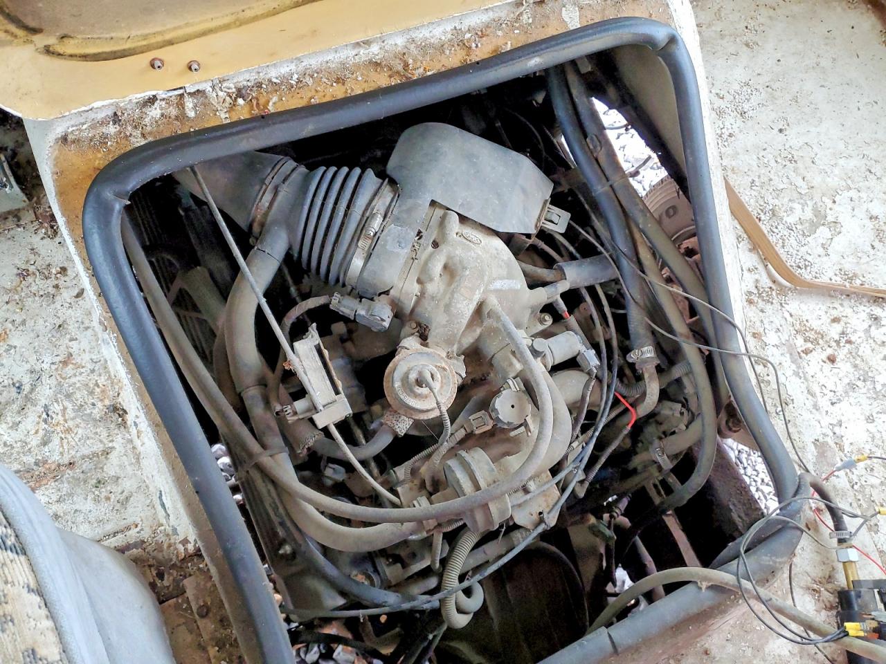 Ford F-550 Super Duty Stripped Chassis