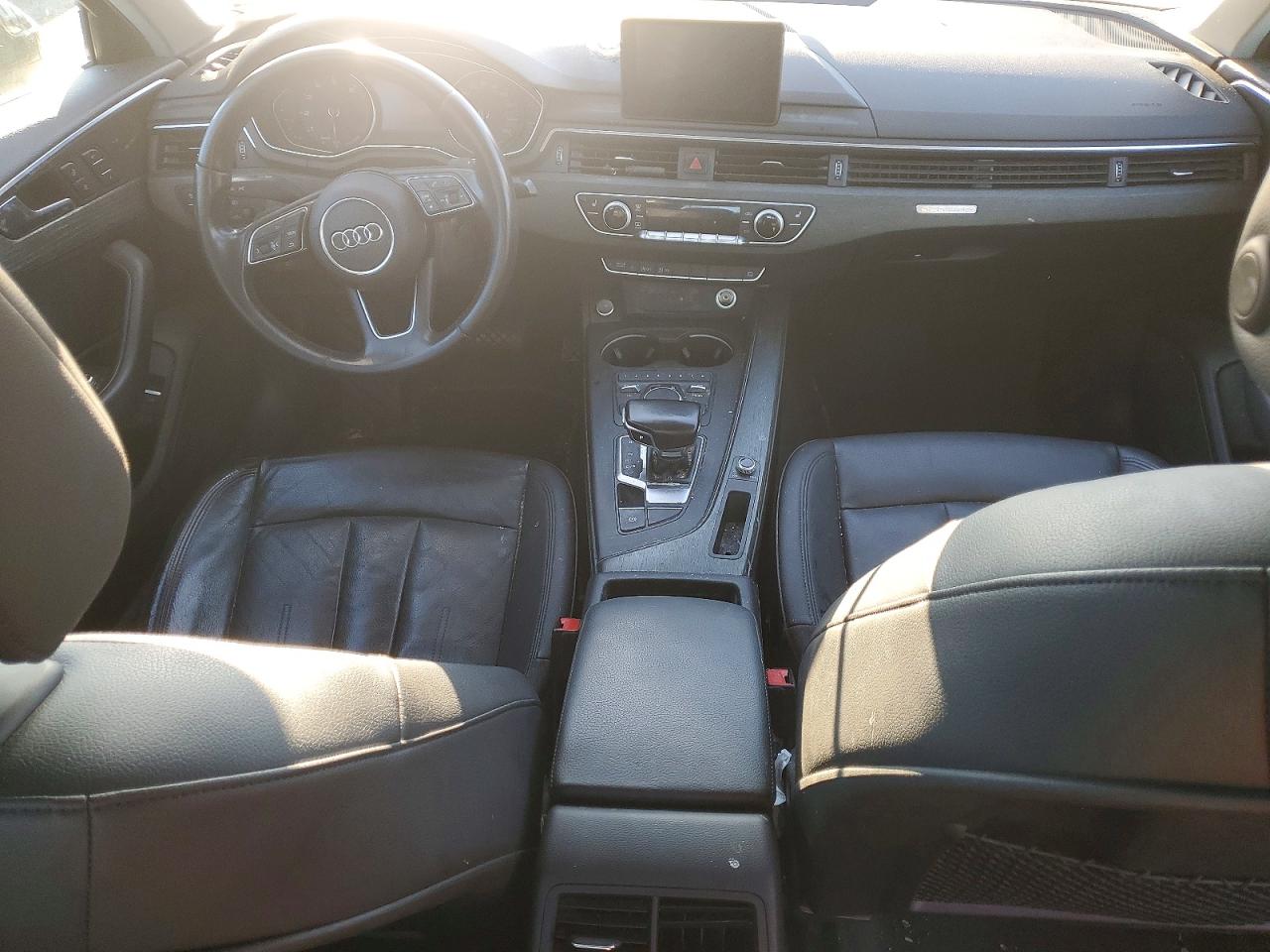 Audi A4 Premium