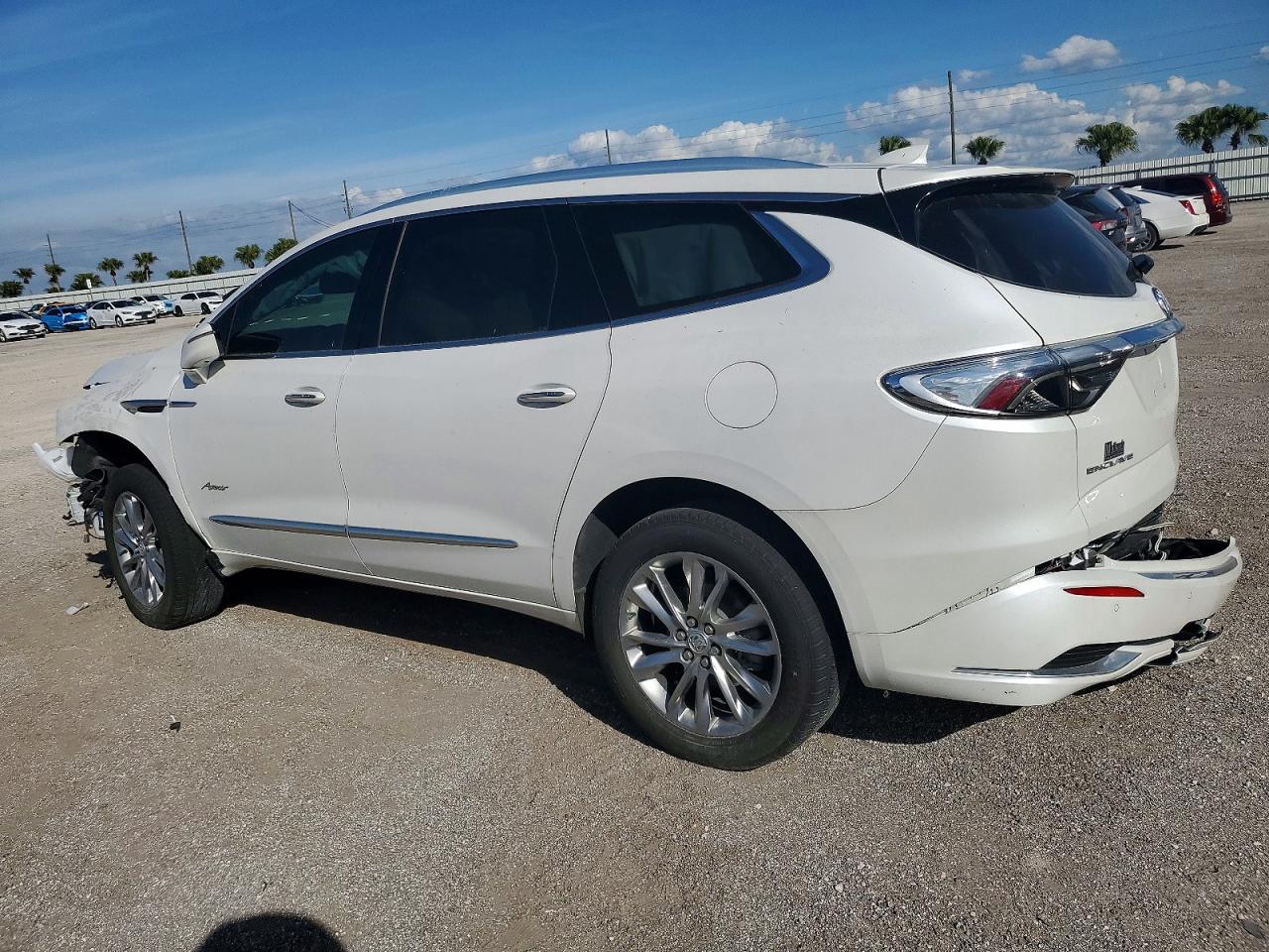 Buick Enclave Avenir
