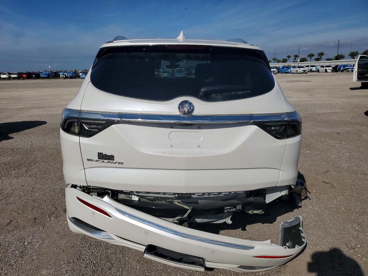 Buick Enclave Avenir