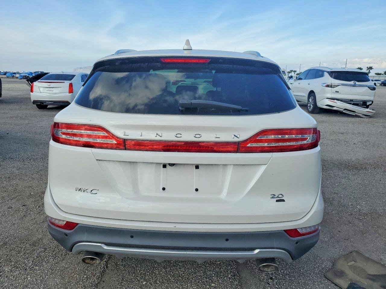 Lincoln MKZ