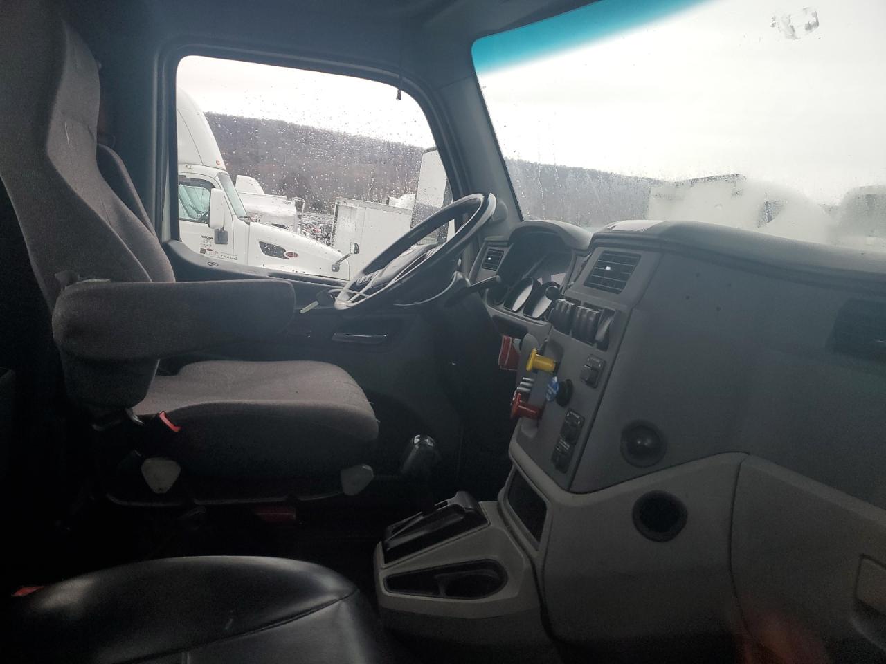 Peterbilt 579