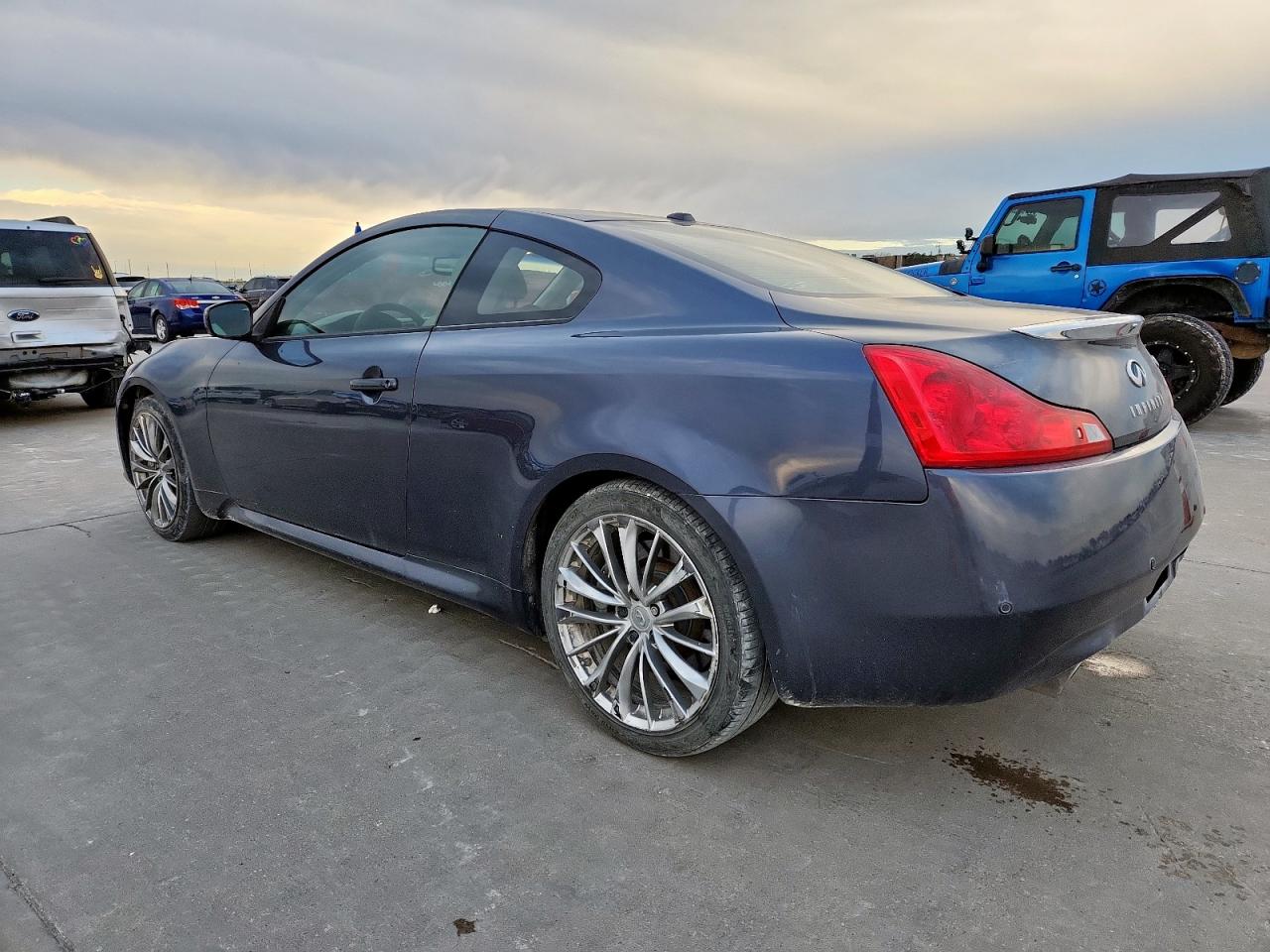 INFINITI G37