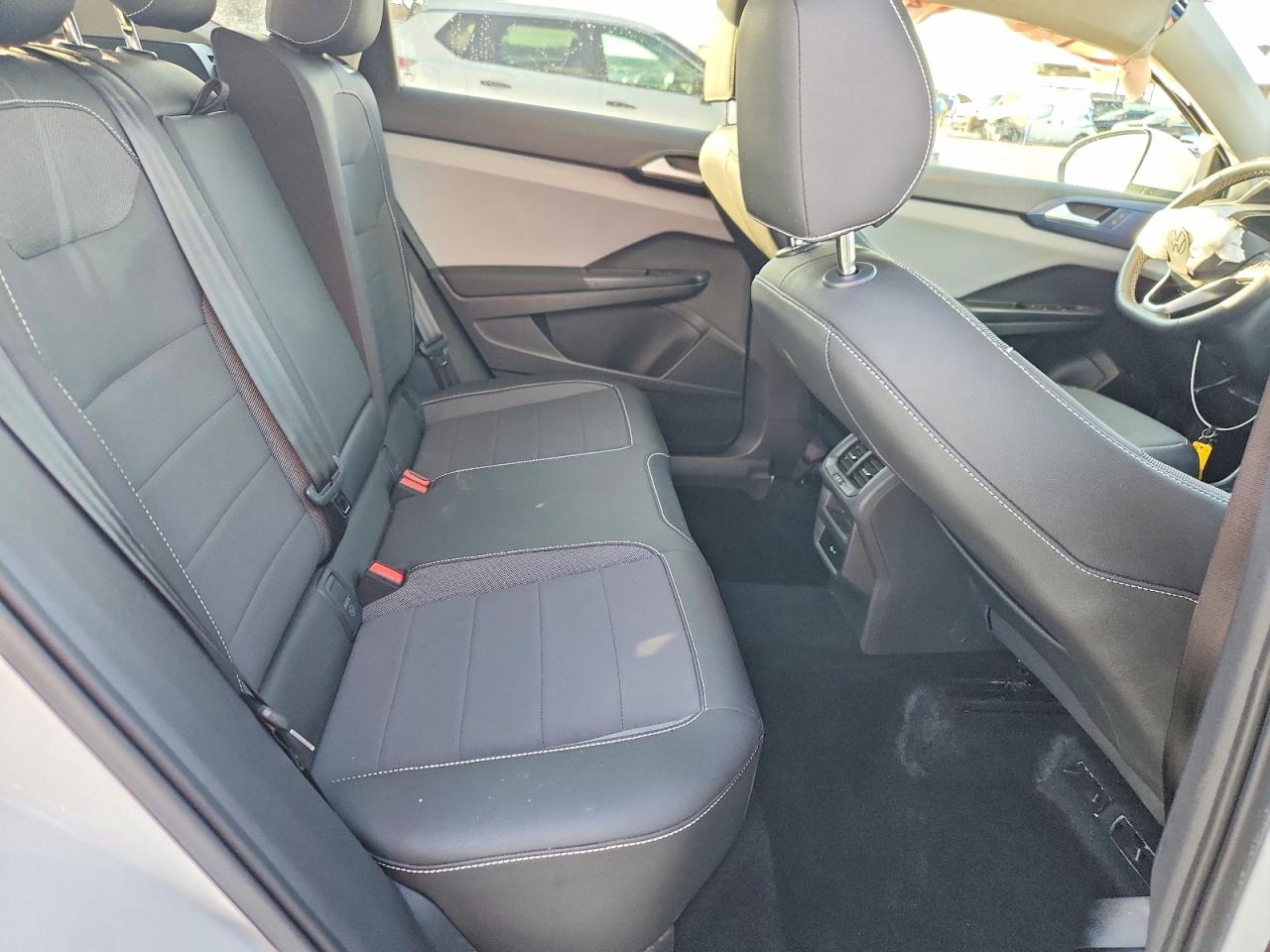 Volkswagen Taos Se