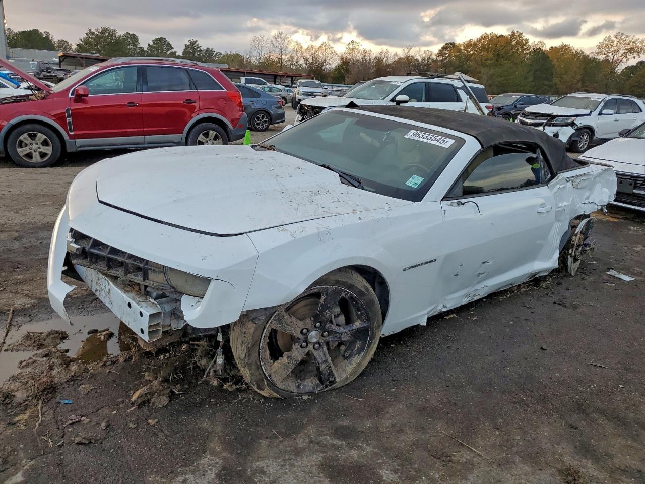 Salvage Chevrolet Camaro Image