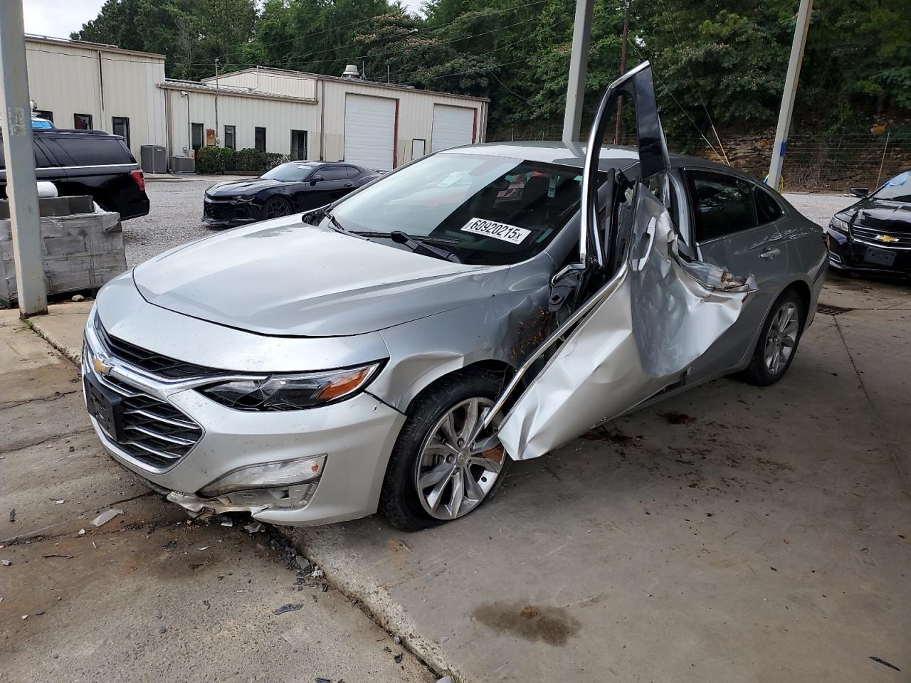 Salvage Chevrolet Malibu Image