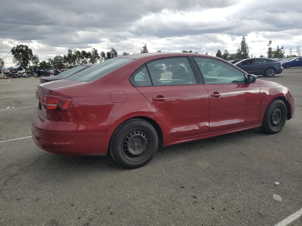 Volkswagen Jetta S