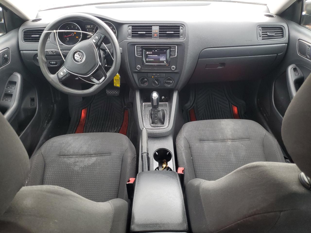 Volkswagen Jetta S