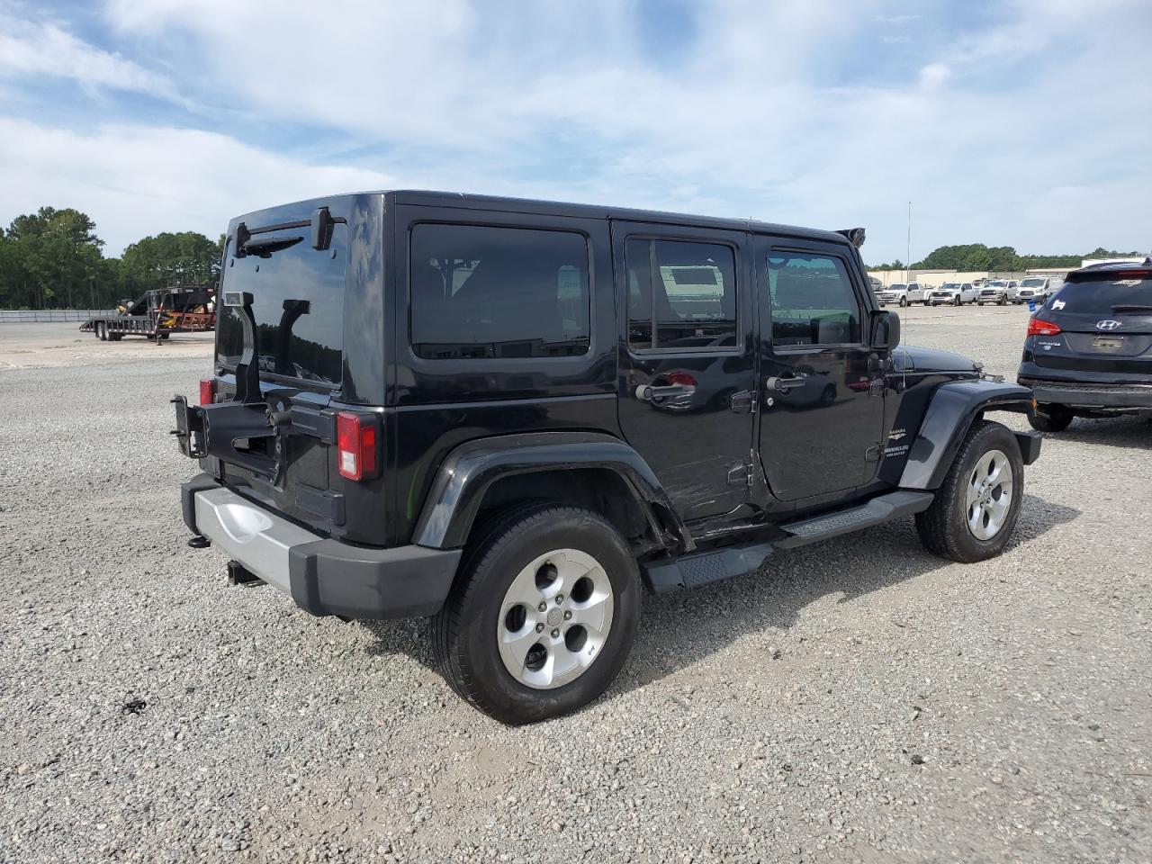 Jeep Wrangler Sahara